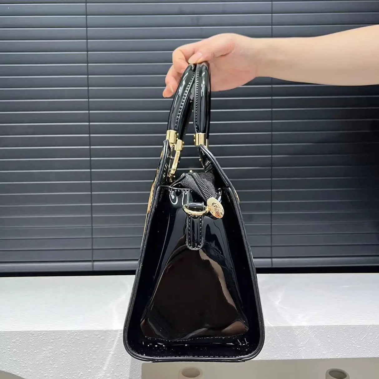 Side Of Leopard Print Multiple Compartments Retro Shoulder Bag