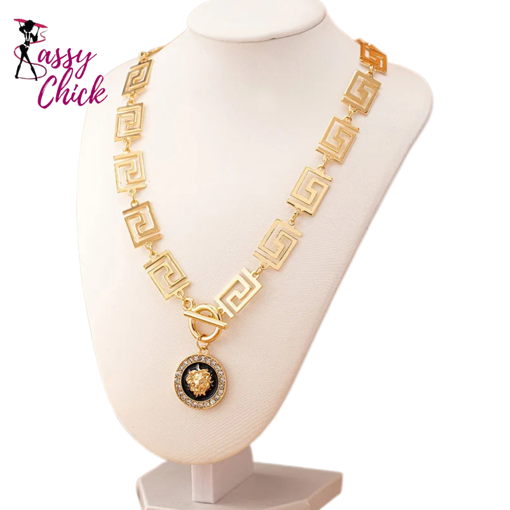 Lion Head Pendant Jewelry Set for Women Sassy Chick Logo