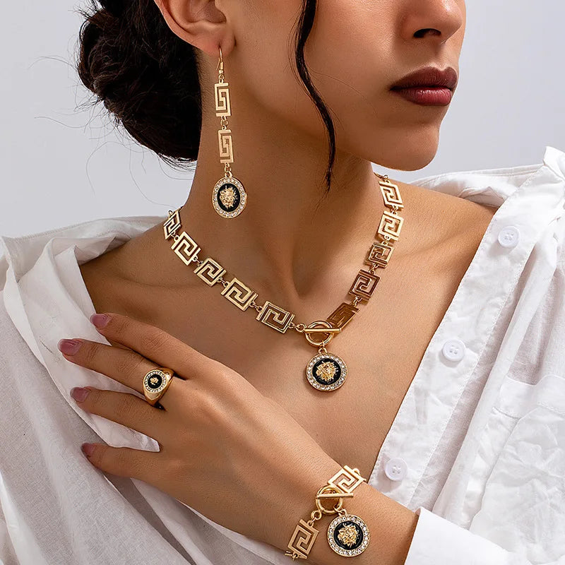 model using Lion Head Pendant Jewelry Set for Women