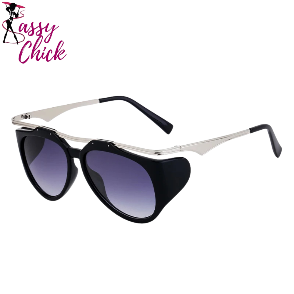 Luxury Designer Vintage Round Sunglasses Sassy Chick Logo