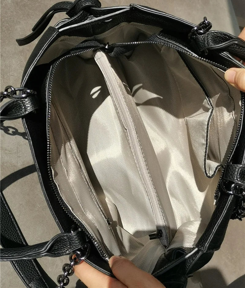 compartment of crocodile handbag 