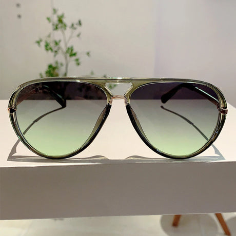 Luxury Metal Decoration Women Sunglasses