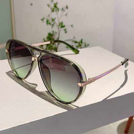 Luxury Metal Decoration Women Sunglasses