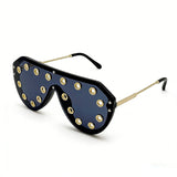 Black Luxury Metal Rivet Oversized One-piece Sunglasses