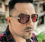 Model Using Luxury Retro Pilot Vintage Men Sunglasses