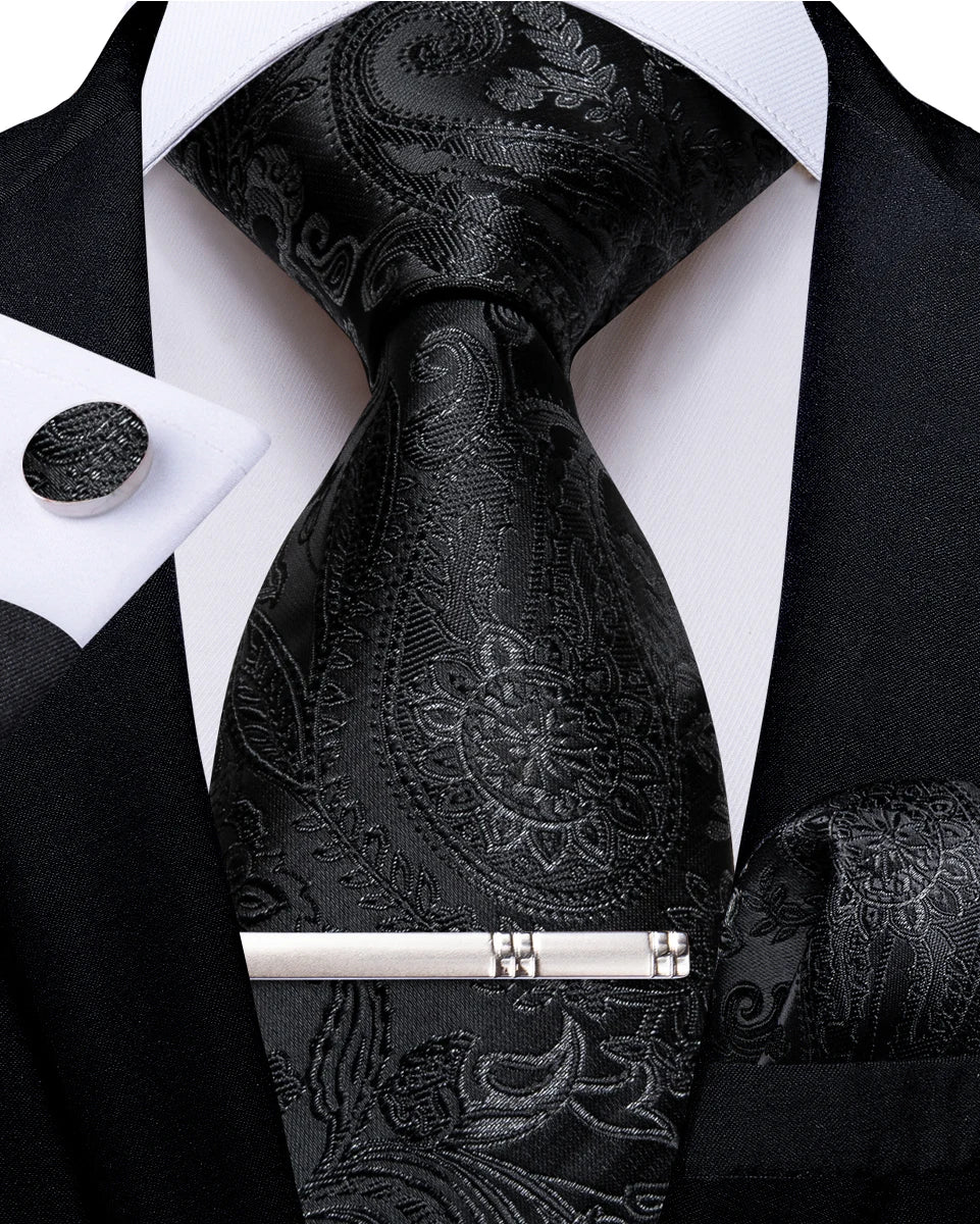 black floral pattern tie set