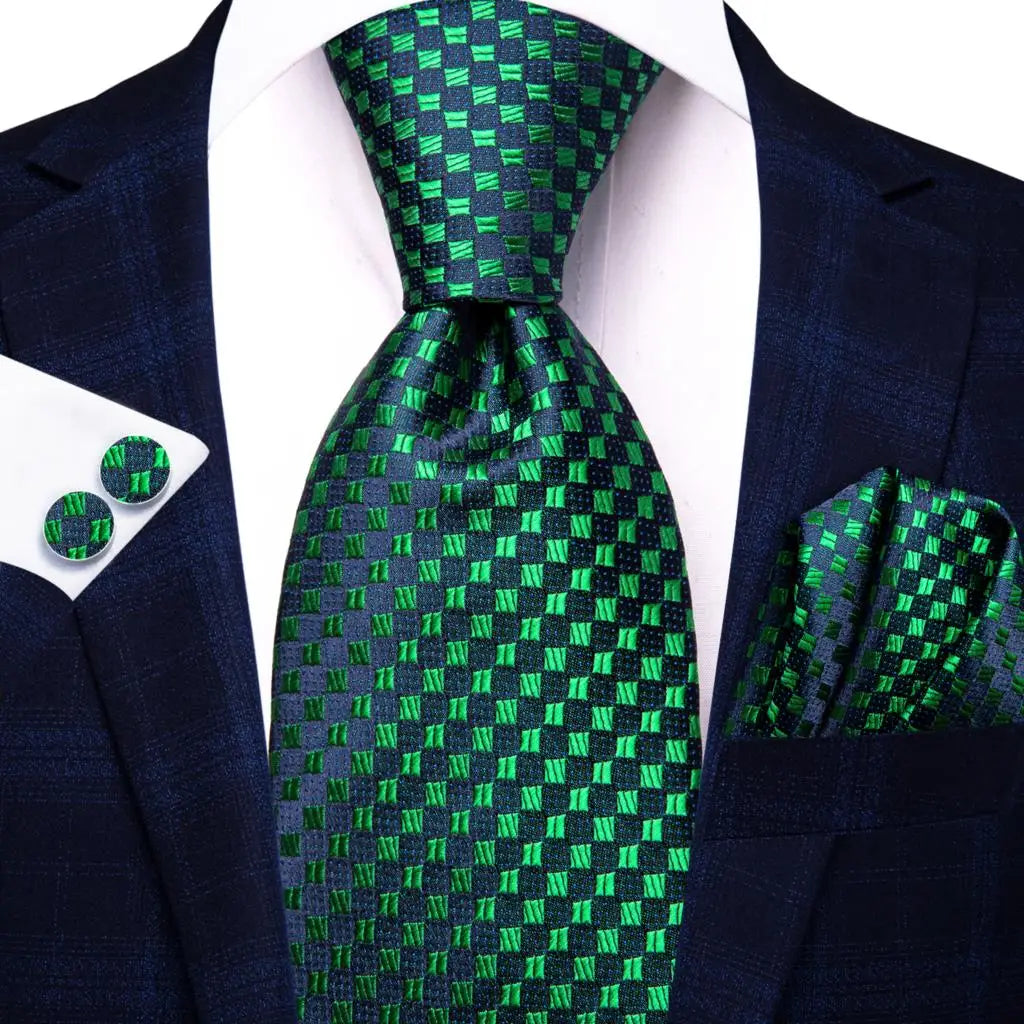 green small square pattern necktie set