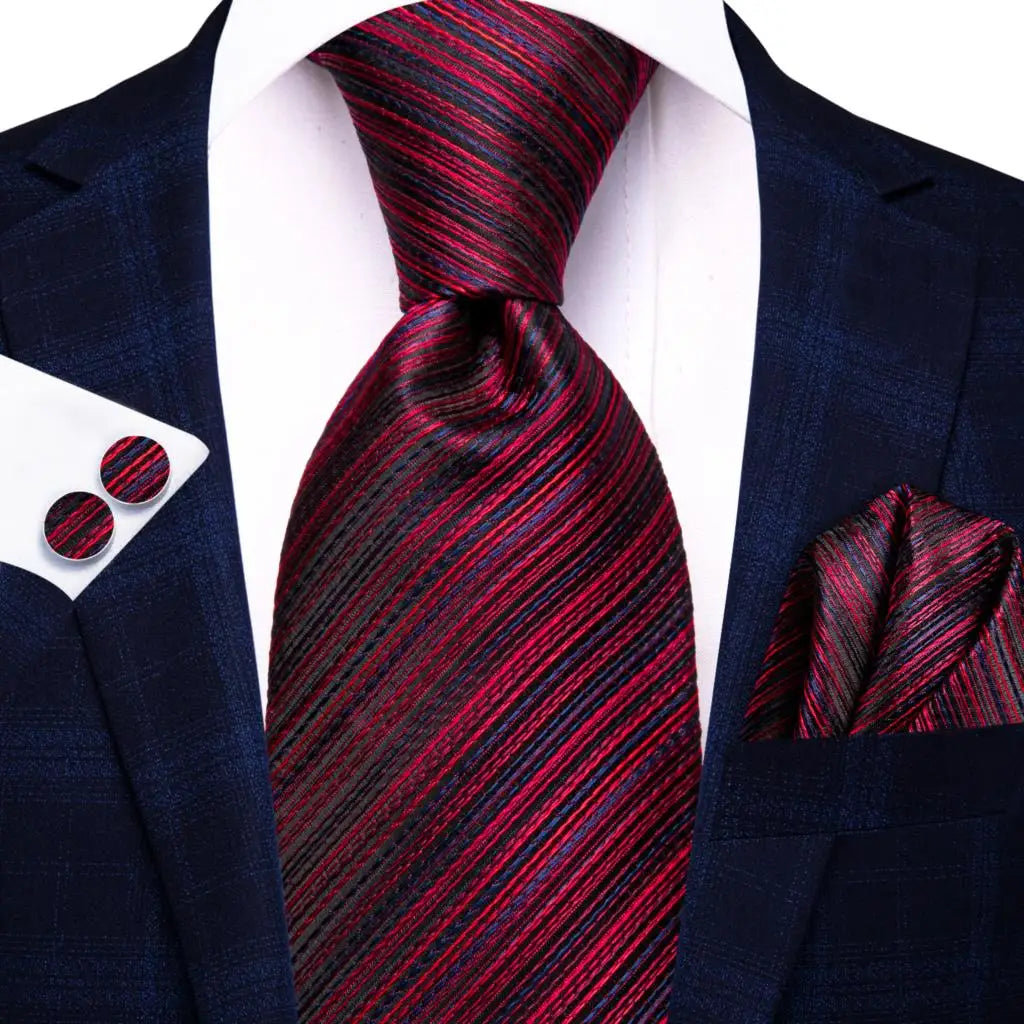 red line pattern necktie set