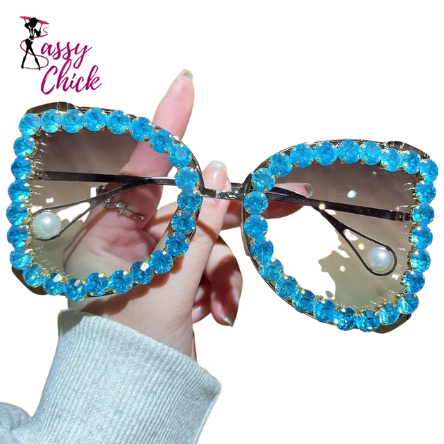 New Butterfly-Shaped Oversized  Women's Sunglasses Sassy Chick Logo