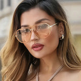 Model Using Outdoor Fashion Women Party Vacation Travel Driving Sunglasses