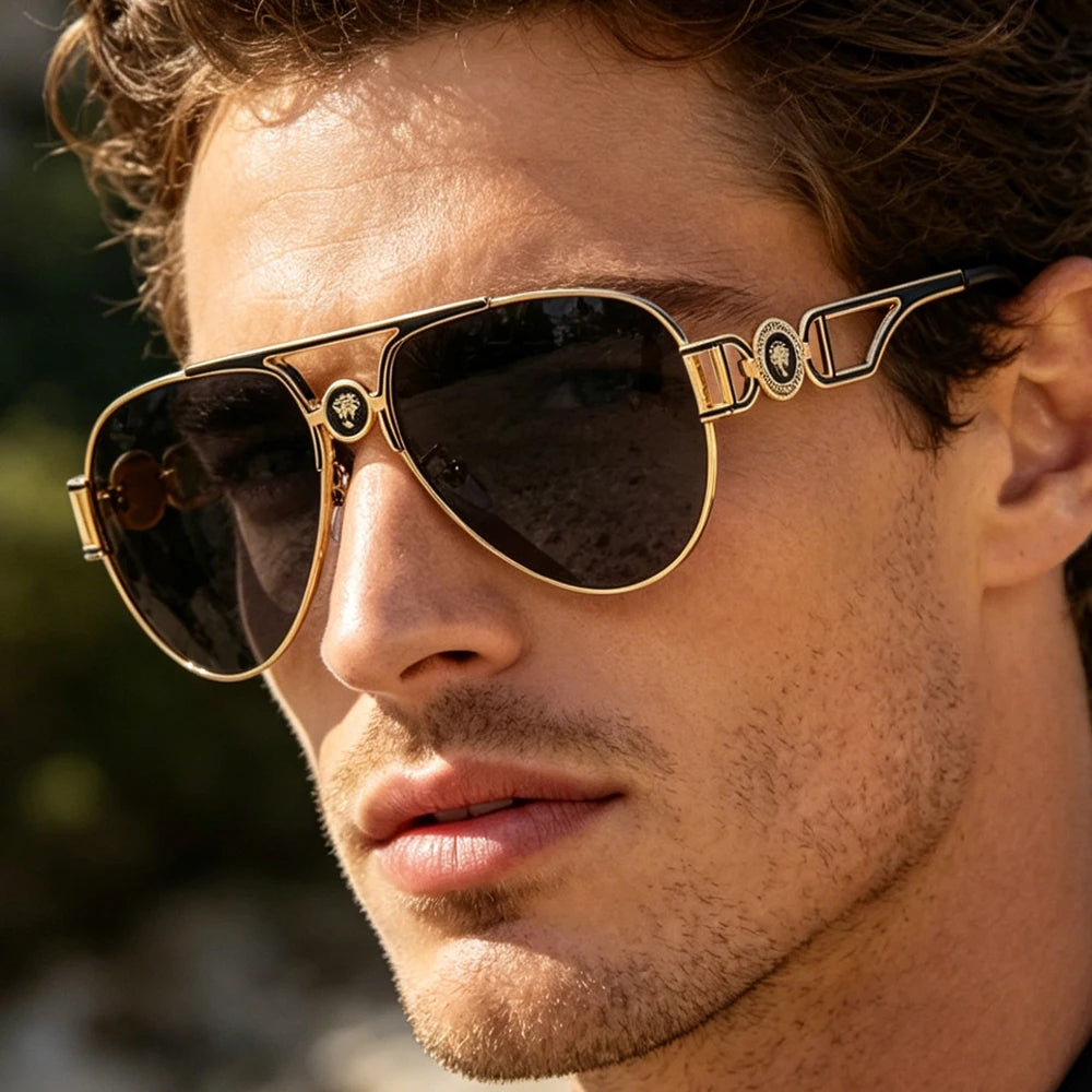 Model Using Outdoor Pilot UV400 Men Sunglasses