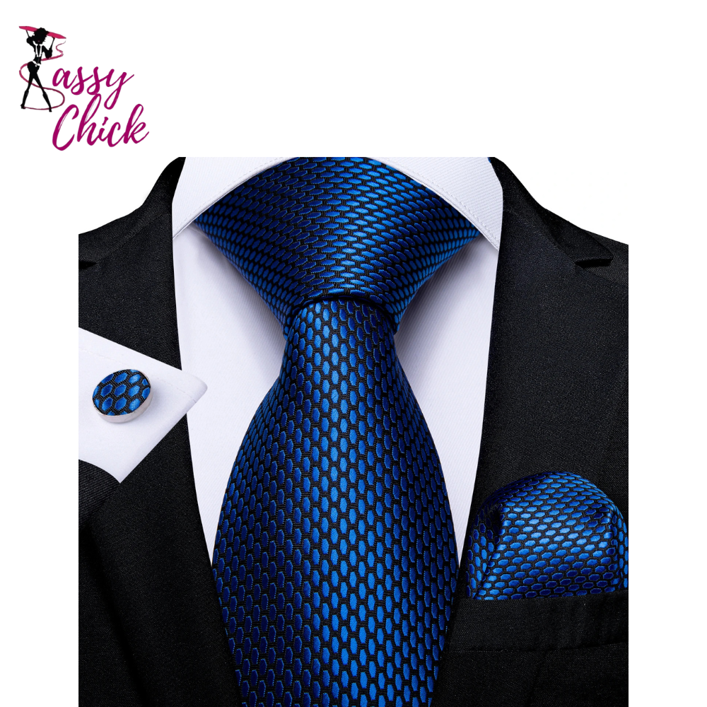Paisley Designer Tie Set Sassy Chick Logo