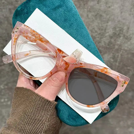 Pink Photochromic Myopia Cat Eye Sunglasses