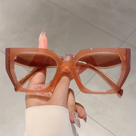 Brown transparent cat eye glasses 
