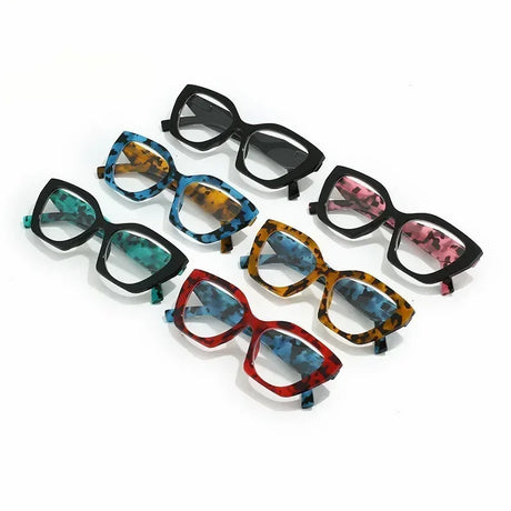 Collection of Polygonal Reading Eyewear