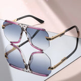 Premium Metal Detailing Sleek Oversized Pilot Sunglasses