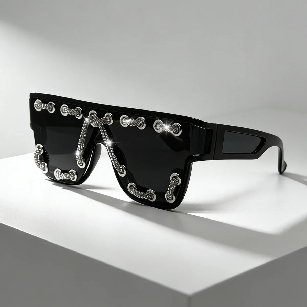 Black Punk Square Bling Rhinestone Decor Sunglasses
