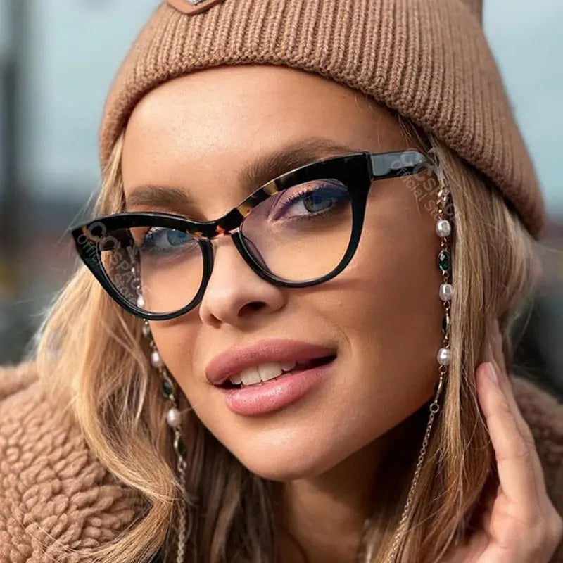 Model Using Quality Spring Hinge Cat Eye Clear Eyewear