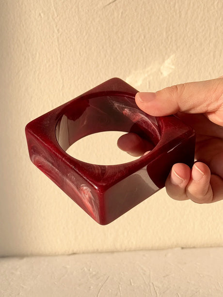 wine red irregular bracelet