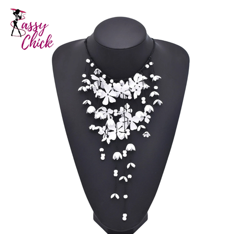 Red White Black Alloy Flower Pendant Necklace Sassy Chick Logo