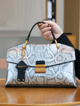 White Retro Snake-shaped High-grade Handbag