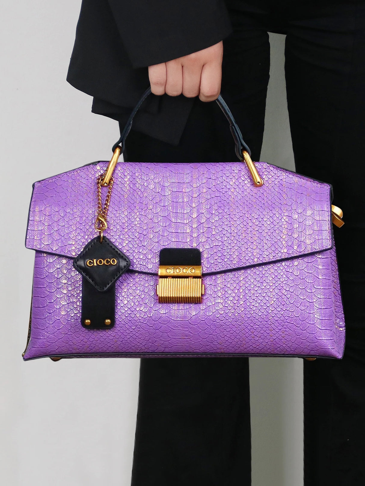 Purple Retro Snake-shaped High-grade Handbag