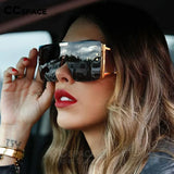 Model Using Retro Uv400 Vintage Oversized Sunglasses