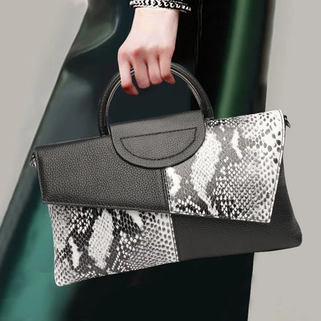 Stylish PU Alligator Pattern Flap Handbag Purse