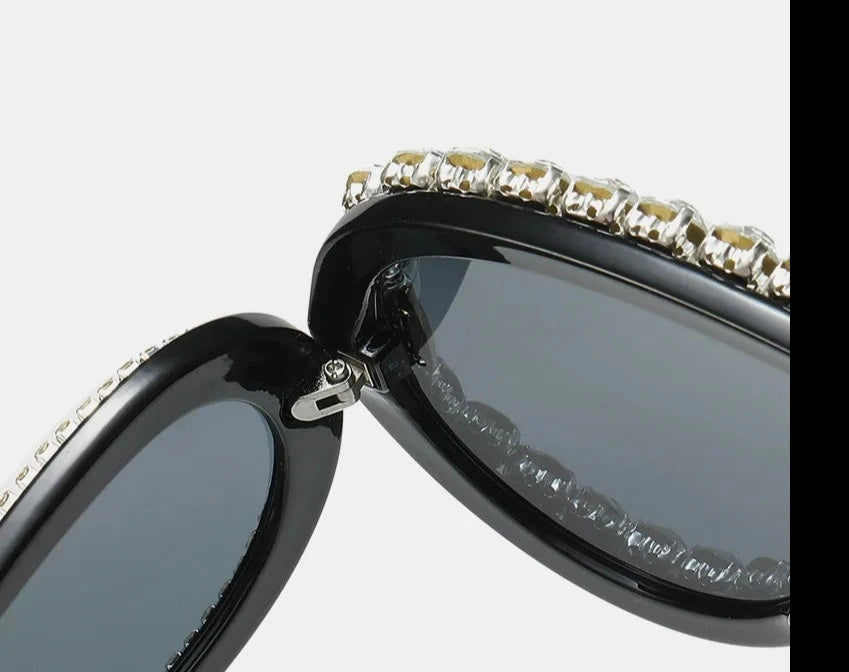 Shiny Diamond Rhinestone Sunglasses