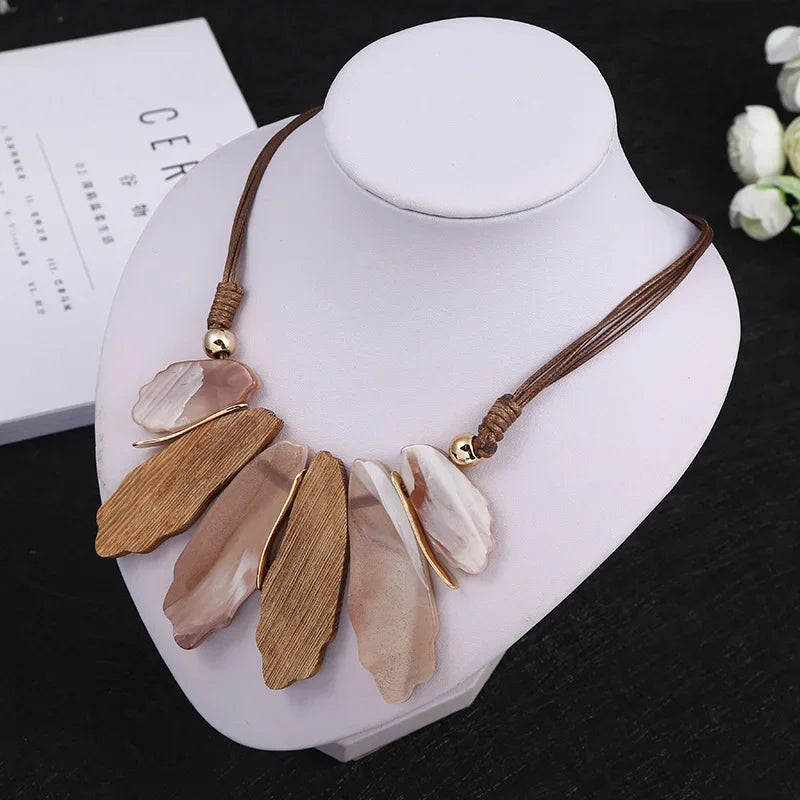 Korean Leaves Necklace