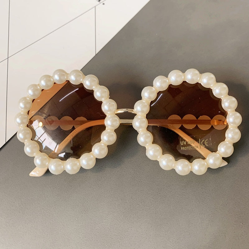 Vintage Pearl Round Sunglasses