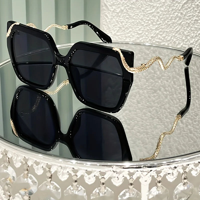 Black Snake-Shaped Metal Arms Oversized Round Fashion Glasses