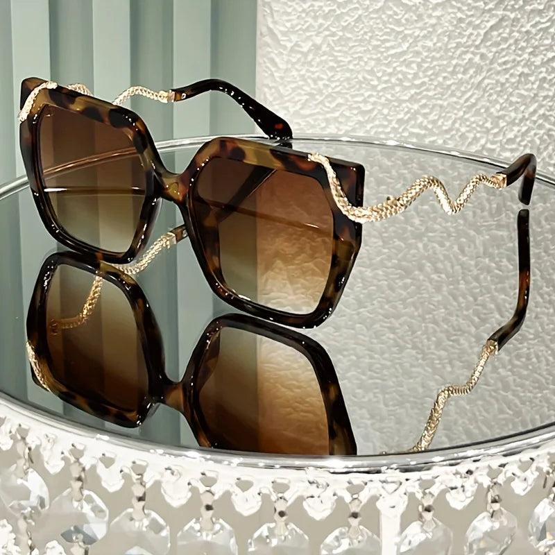 Brown Snake-Shaped Metal Arms Oversized Round Fashion Glasses