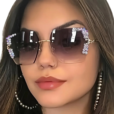Model Using Square Frameless Gradient Lens Sunglasses