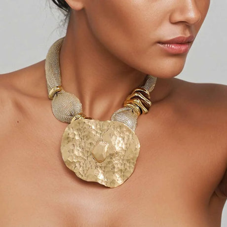 Model using Statement Exaggerated Retro Geometry Pendant Necklace