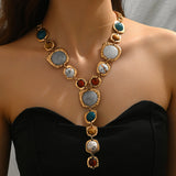 Model Using Stylish Chunky Geometric Y-shaped Long Necklace