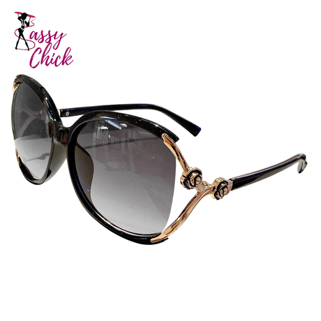 Stylish Flower Chain Design Sunglasses Sassy Chick Logo