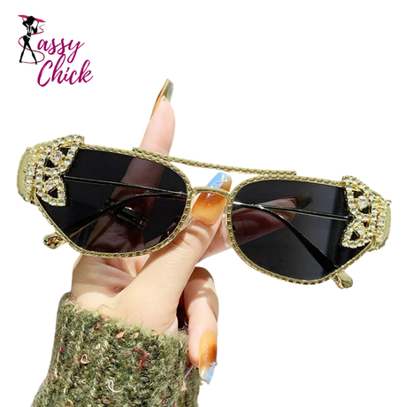 Trendy Round Butterfly Fashion Sunglasses Sassy Chick Logo