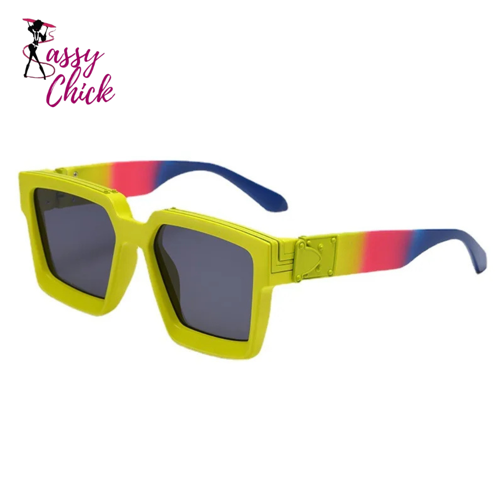 Trendy UV Anti-ultraviolet Sunglasses Sassy Chick Logo