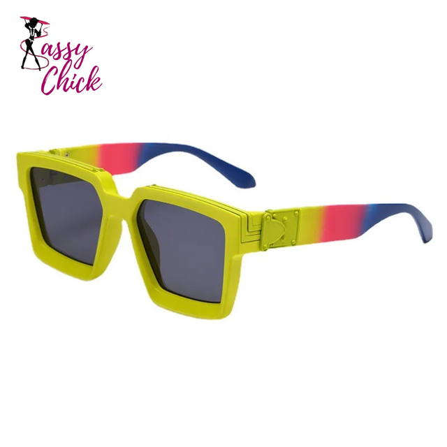 Trendy UV Anti-ultraviolet Sunglasses Sassy Chick Logo