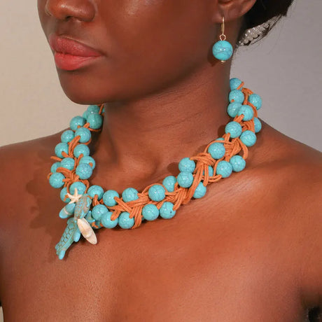 Model Using Trendy Vintage  Statement Beads Necklace