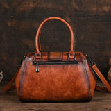 Back view of the handbag 