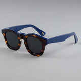Retro square frame sunglasses with polarized UV400 lenses for men and women