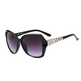 Round polarized sunglasses for women with UV protection