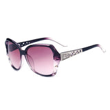 Round polarized sunglasses for women with UV protection