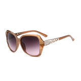 Round polarized sunglasses for women with UV protection