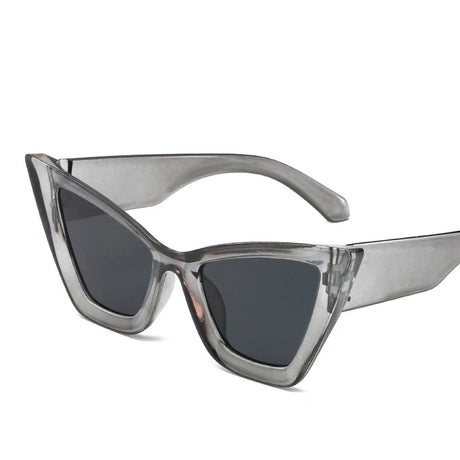 Vintage cat-eye sunglasses with square frame design for women, retro fashion eyewear for outdoor and everyday style.