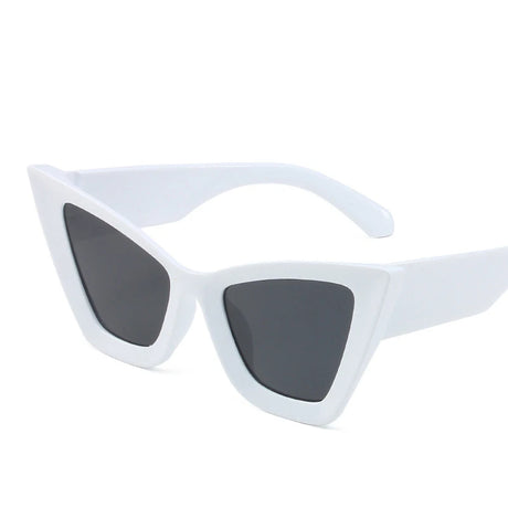Vintage cat-eye sunglasses with square frame design for women, retro fashion eyewear for outdoor and everyday style.