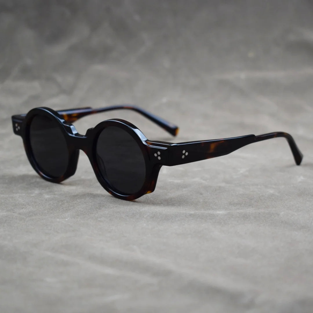 Men's vintage round acetate sunglasses with thick tortoiseshell frame
