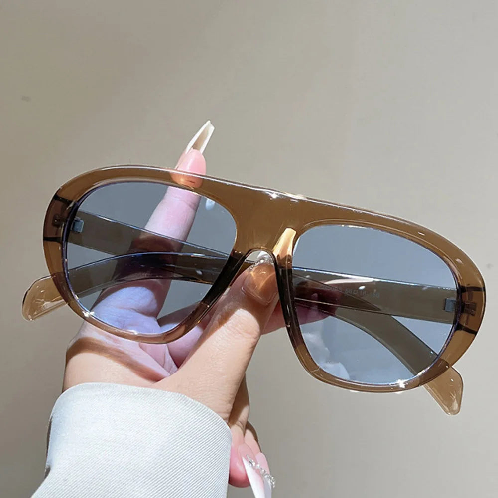 Women’s vintage sunglasses in black and red elegant design, trendy retro outdoor fashion eyewear with UV400 protection.